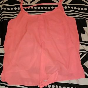 Candies large crop top never worn😏